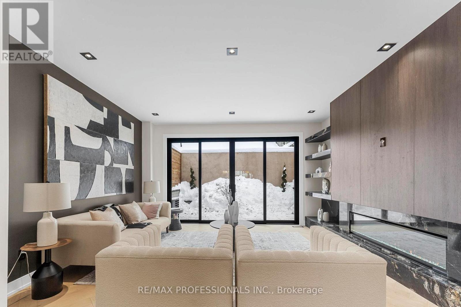 24 Durie Street, Toronto, Ontario  M6S 3E6 - Photo 14 - W12176680