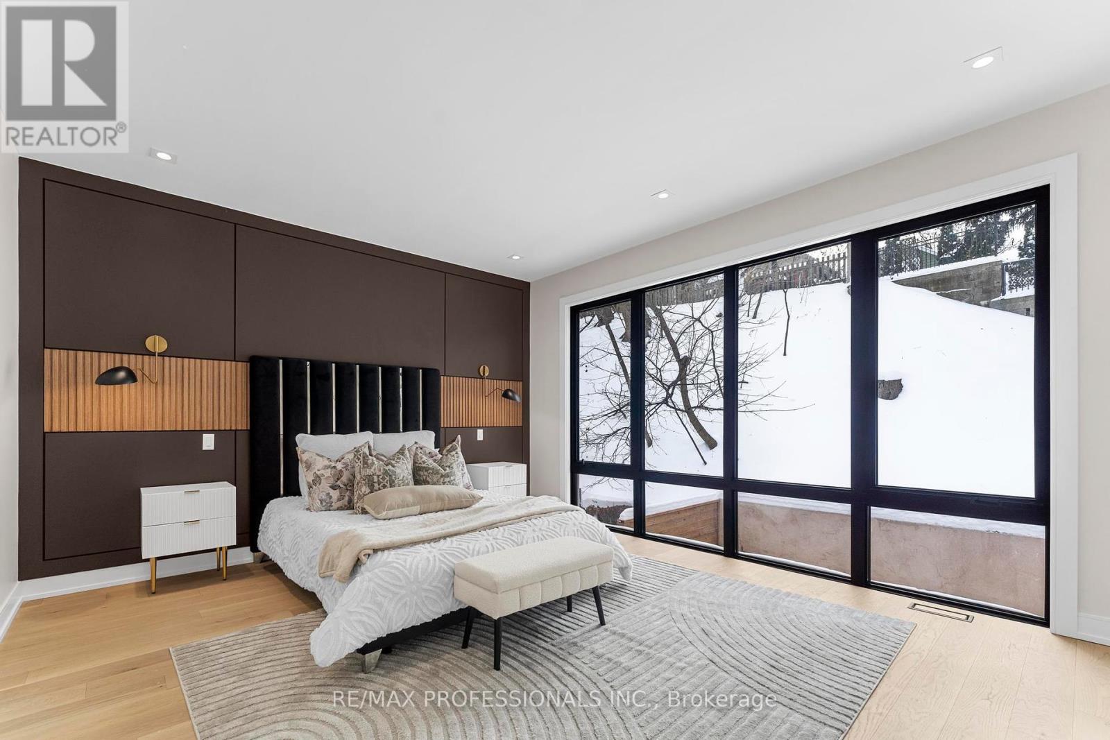 24 Durie Street, Toronto, Ontario  M6S 3E6 - Photo 16 - W12176680
