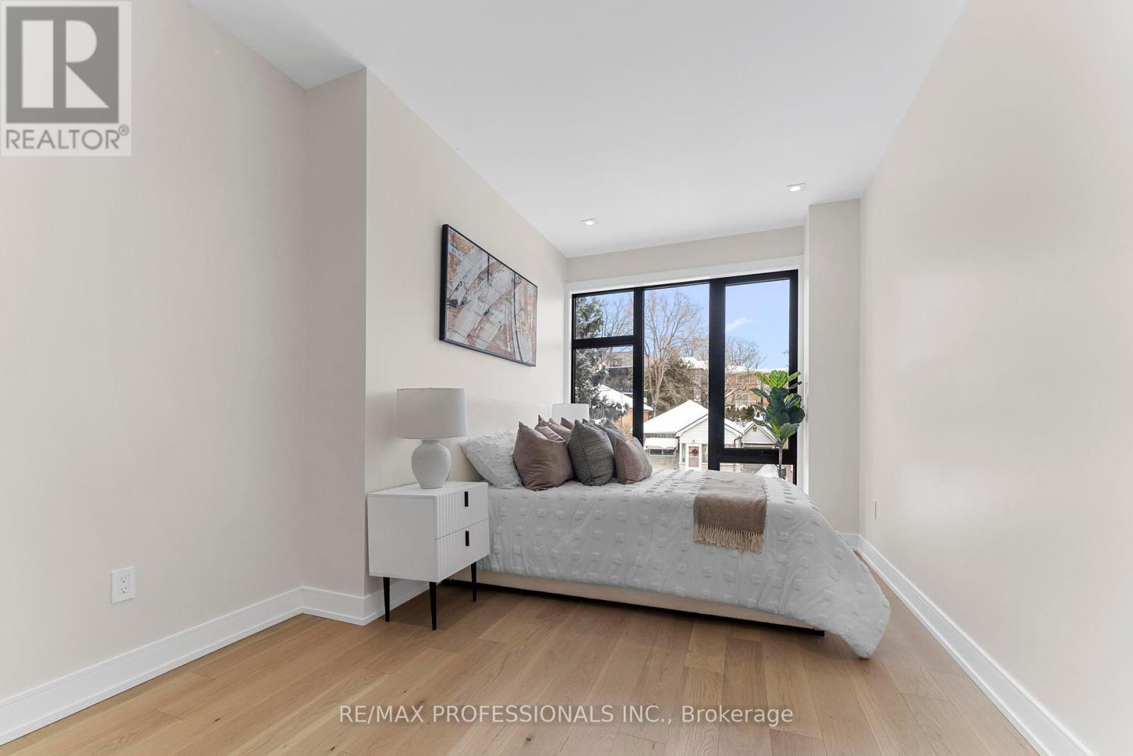 24 Durie Street, Toronto, Ontario  M6S 3E6 - Photo 20 - W12176680