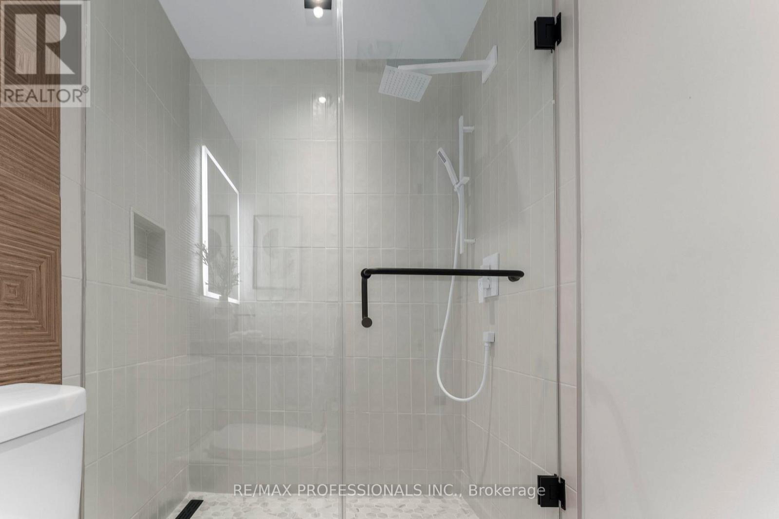 24 Durie Street, Toronto, Ontario  M6S 3E6 - Photo 29 - W12176680