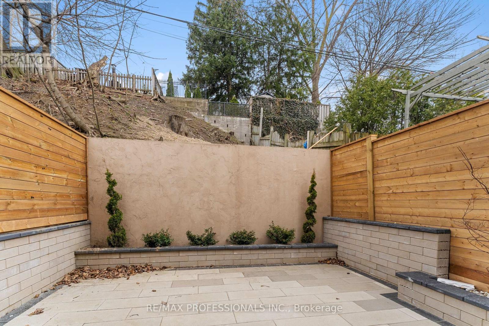 24 Durie Street, Toronto, Ontario  M6S 3E6 - Photo 39 - W12176680