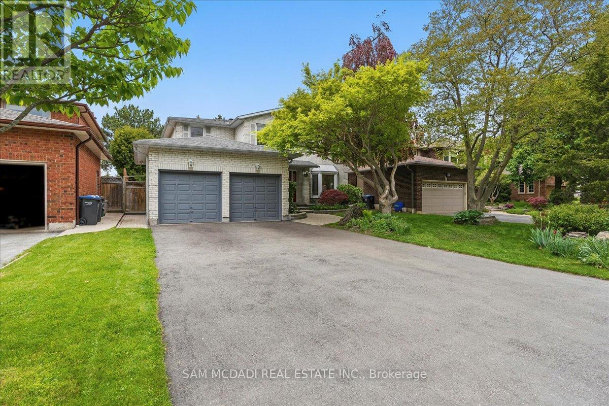 1713 PENGILLEY PLACE, Mississauga, Ontario