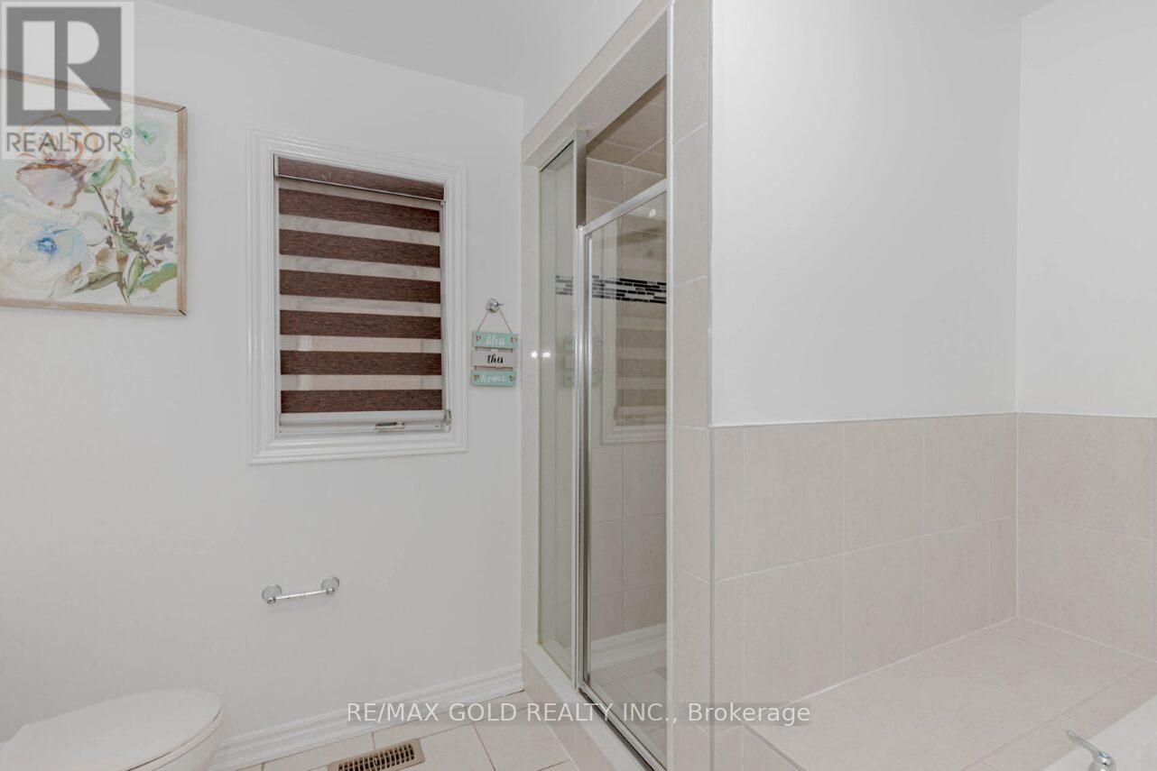 74 Bucksaw Street, Brampton (Northwest Brampton), Ontario  L7A 4R3 - Photo 23 - W12176706