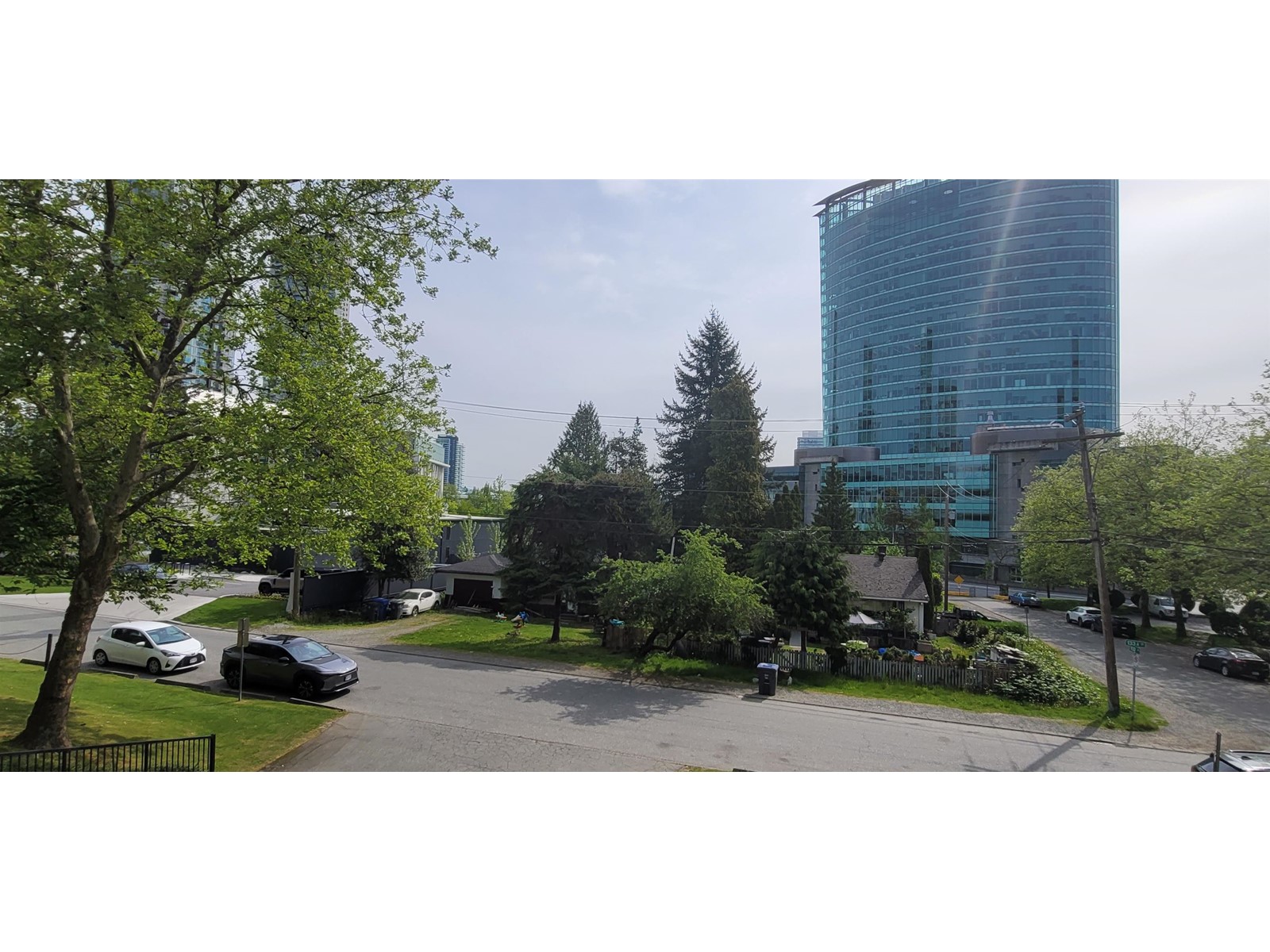 218 10221 133a Street, Surrey, British Columbia  V3T 5J8 - Photo 3 - R3007363