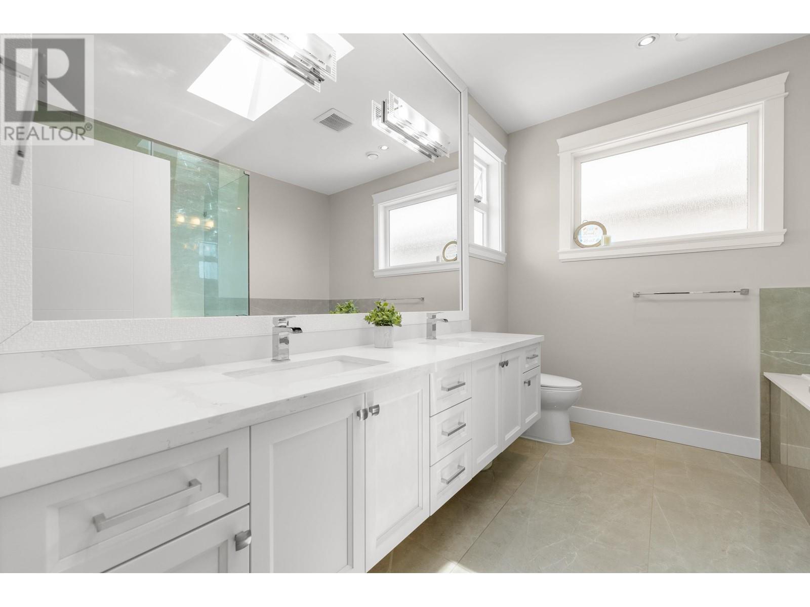 6508 Rumble Street, Burnaby, British Columbia  V5E 1A7 - Photo 22 - R3007625