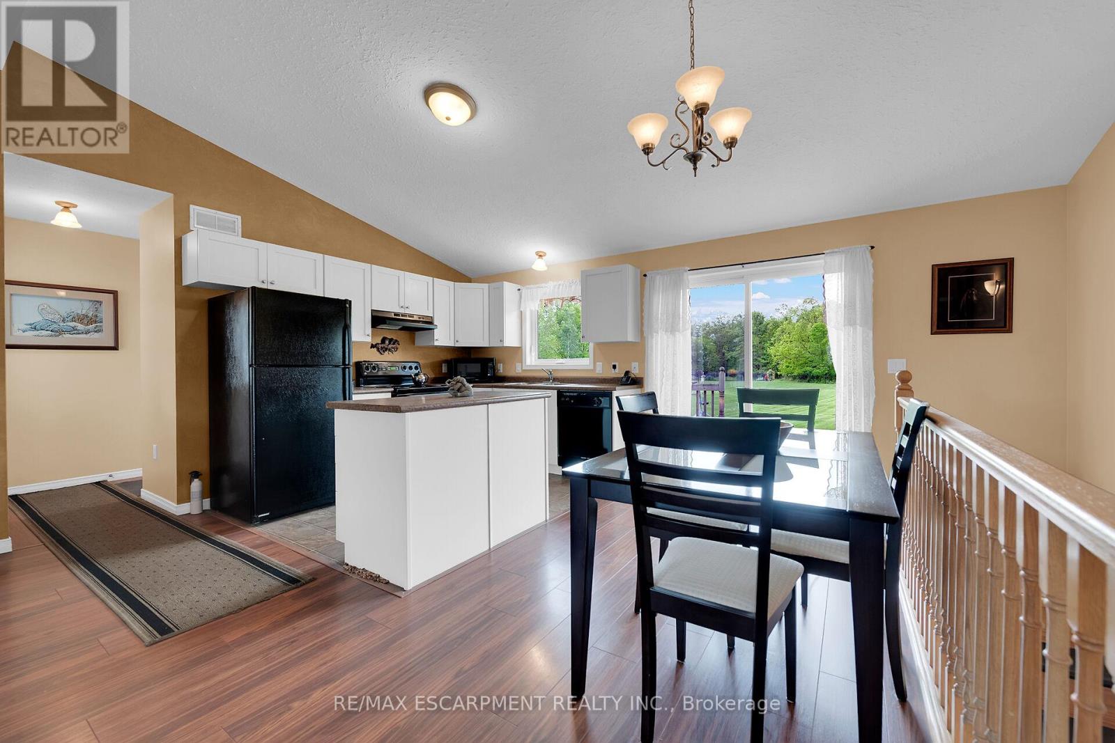 726 Indiana Road E, Haldimand, Ontario  N0A 1C0 - Photo 13 - X12176625