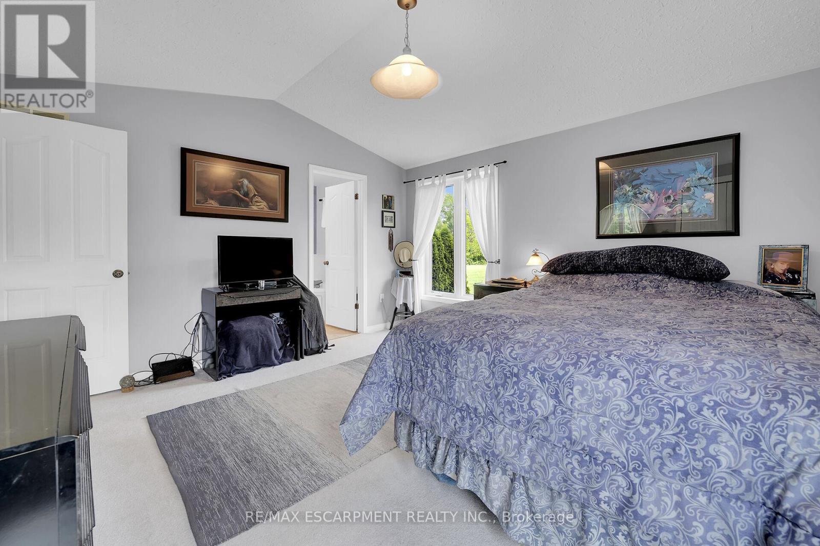 726 Indiana Road E, Haldimand, Ontario  N0A 1C0 - Photo 19 - X12176625