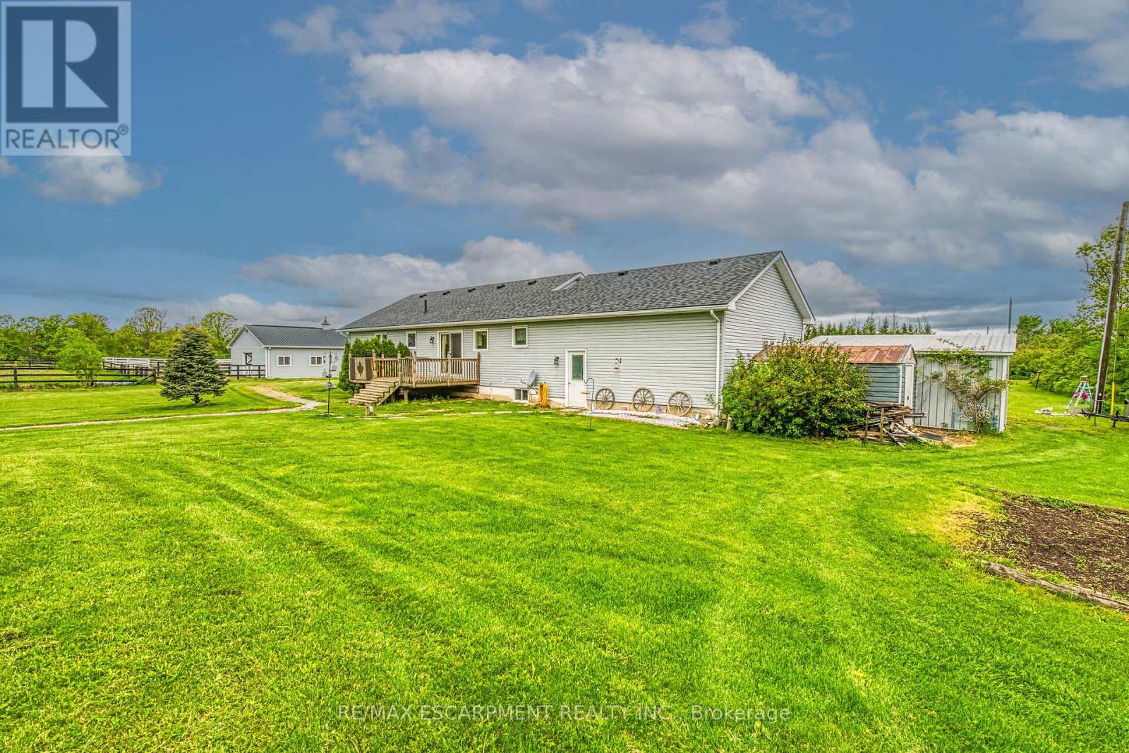 726 Indiana Road E, Haldimand, Ontario  N0A 1C0 - Photo 44 - X12176625