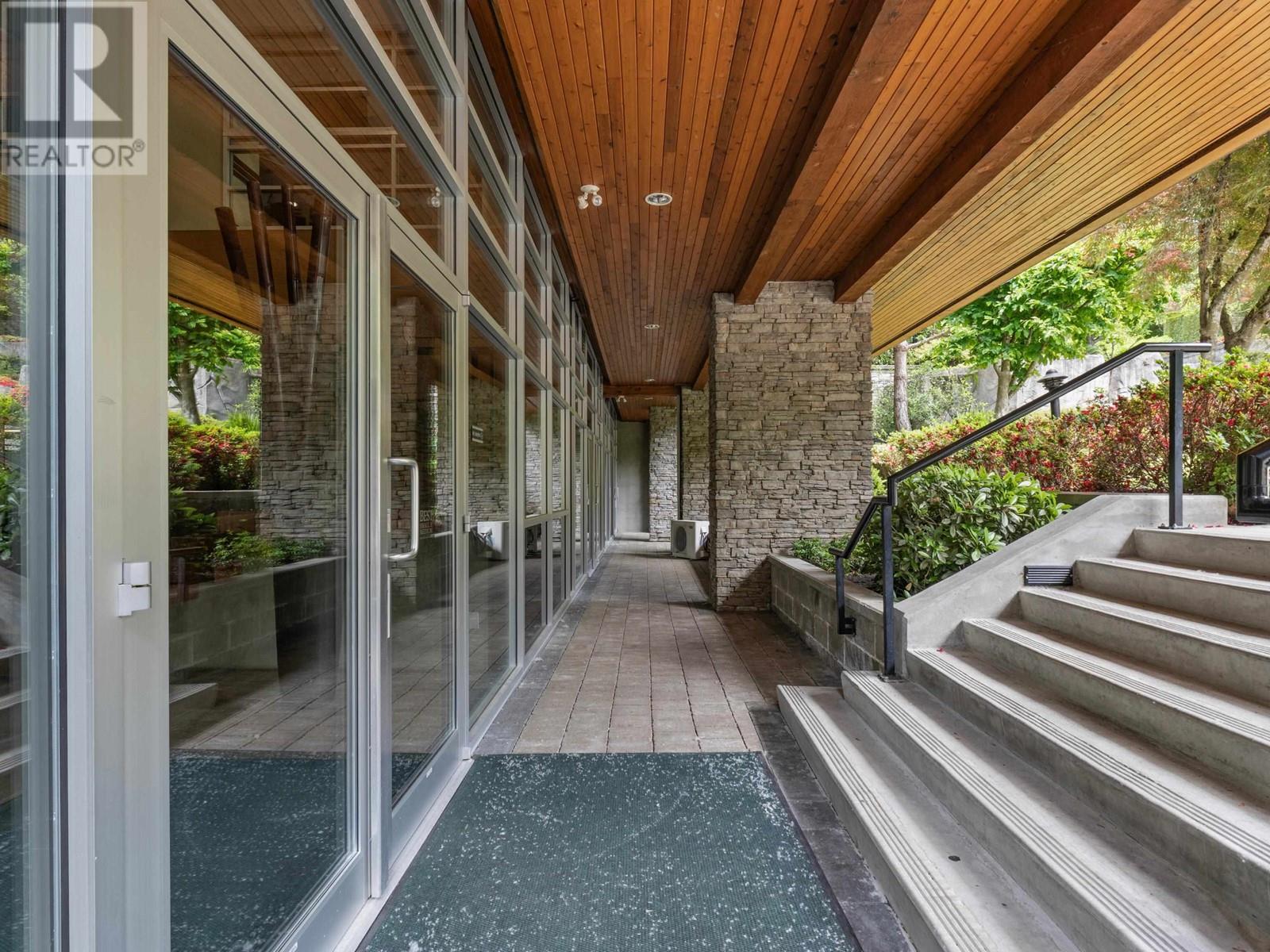 208 7428 Byrnepark Walk, Burnaby, British Columbia  V3N 0B4 - Photo 18 - R3007757