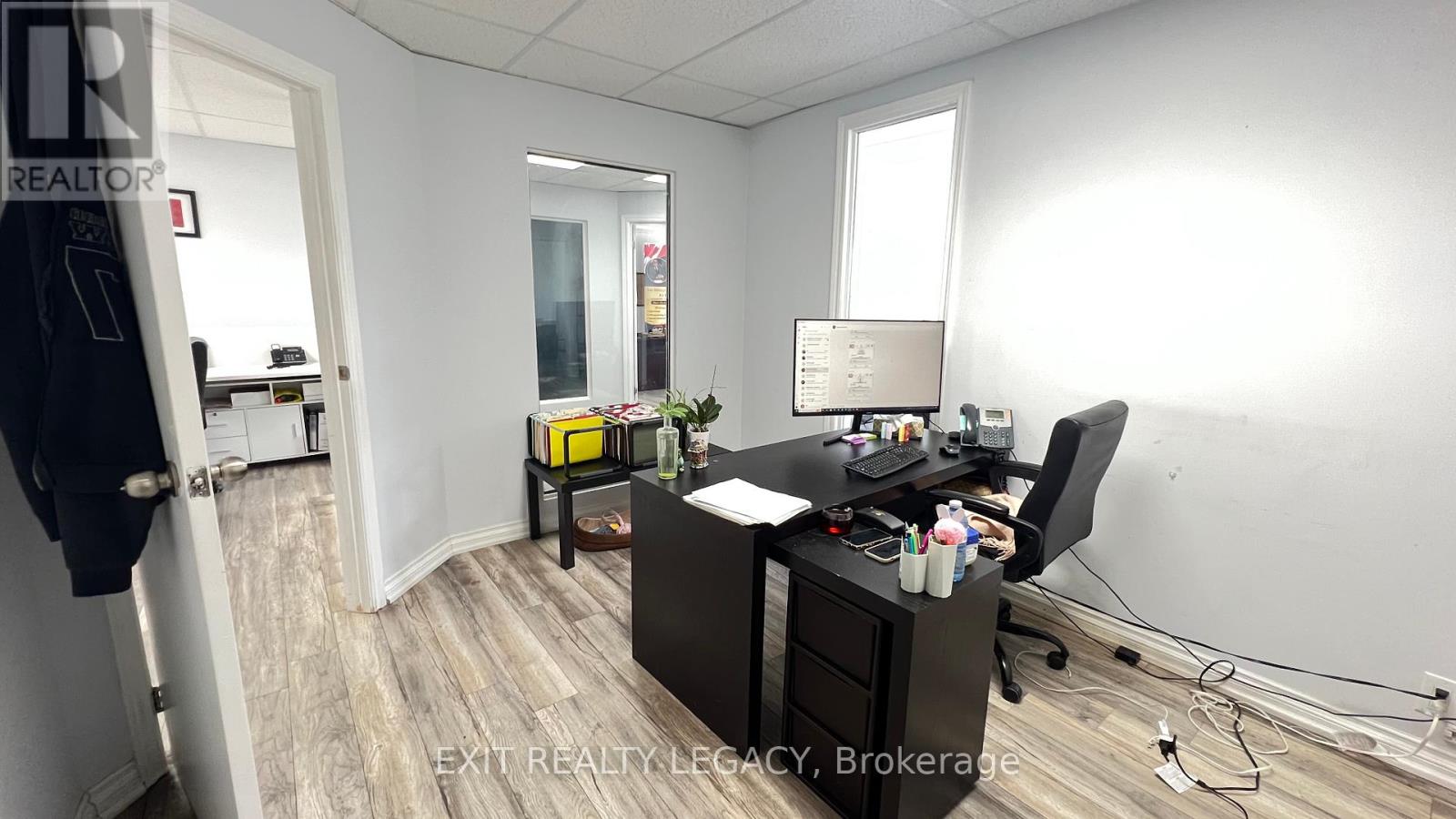 #206 & #207 - 10212 Yonge Street, Richmond Hill, Ontario  L4C 3B6 - Photo 14 - N12173275