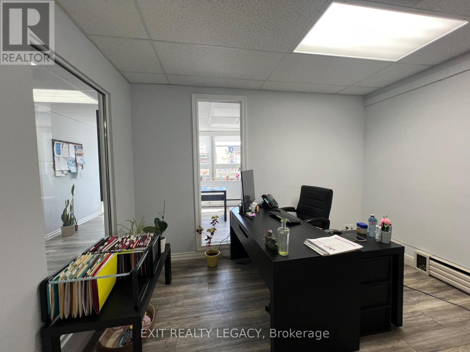 #206 & #207 - 10212 Yonge Street, Richmond Hill, Ontario  L4C 3B6 - Photo 24 - N12173275