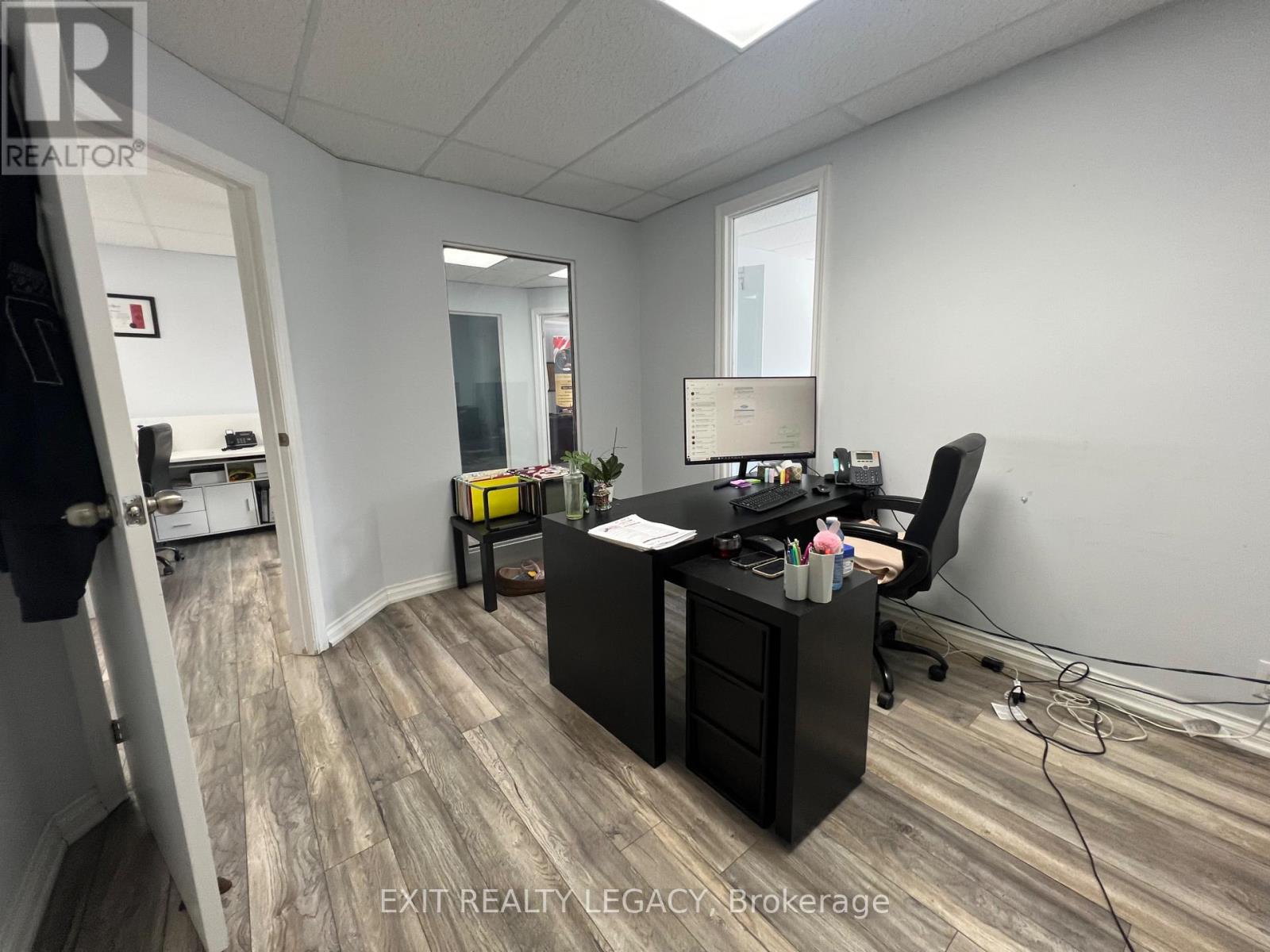 #206 & #207 - 10212 Yonge Street, Richmond Hill, Ontario  L4C 3B6 - Photo 26 - N12173275