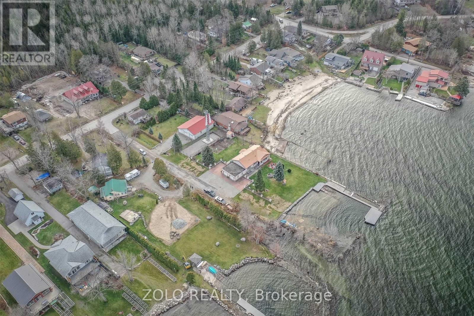 Main - 2 Beacon Street, Tay, Ontario  L0K 1R0 - Photo 2 - S12160271