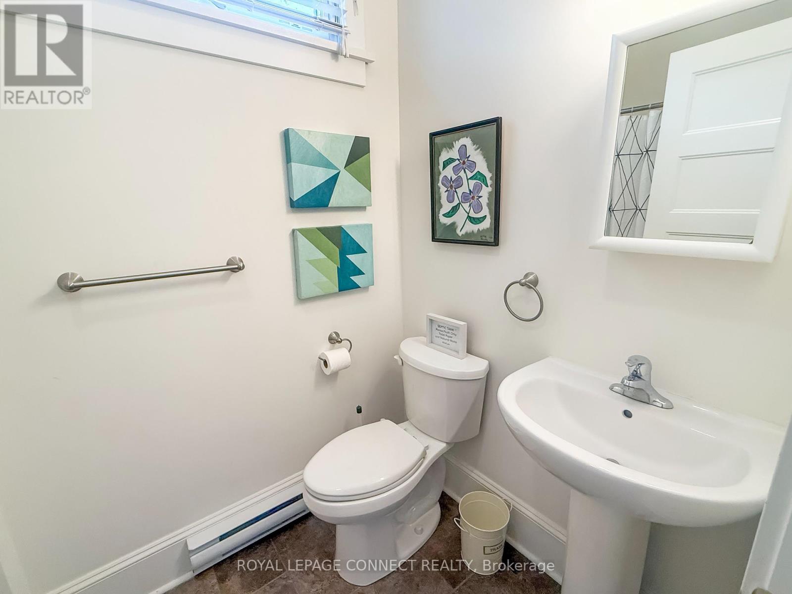 199 - 32 Hollow Lane, Prince Edward County, Ontario  K0K 1P0 - Photo 14 - X12160311