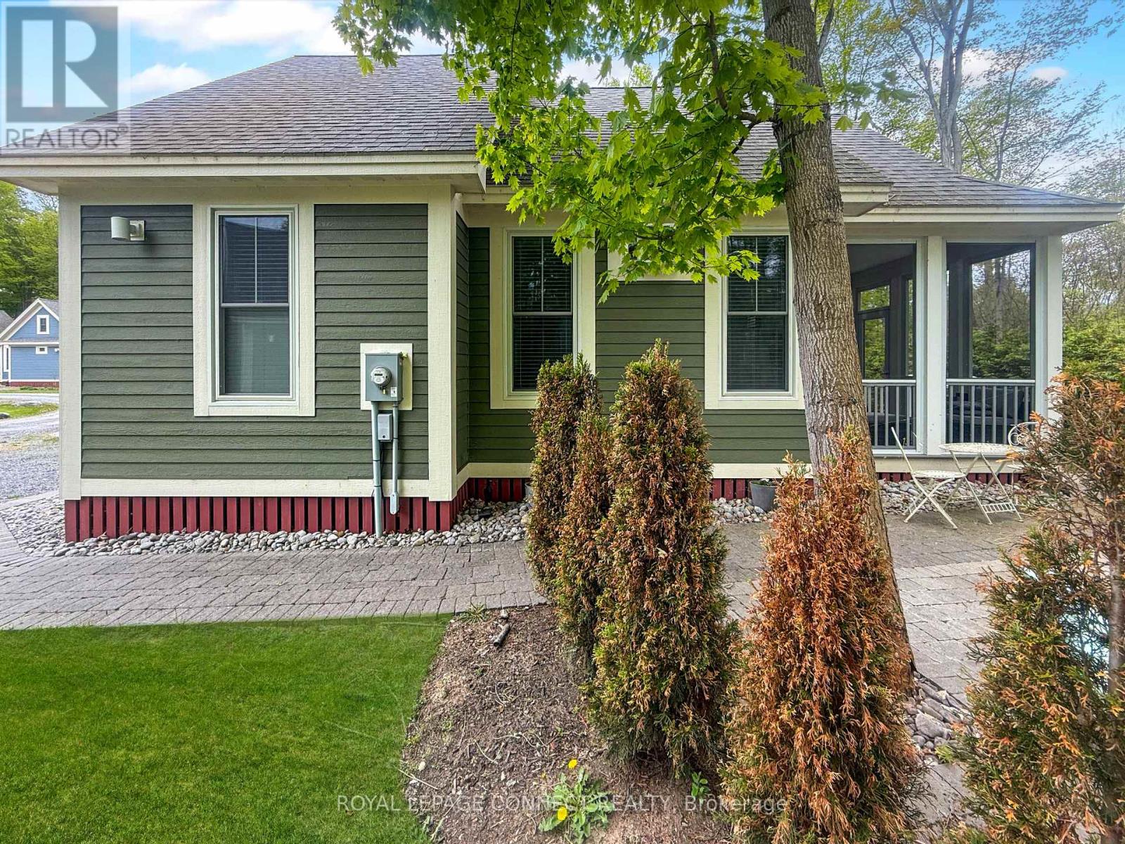 199 - 32 Hollow Lane, Prince Edward County, Ontario  K0K 1P0 - Photo 3 - X12160311