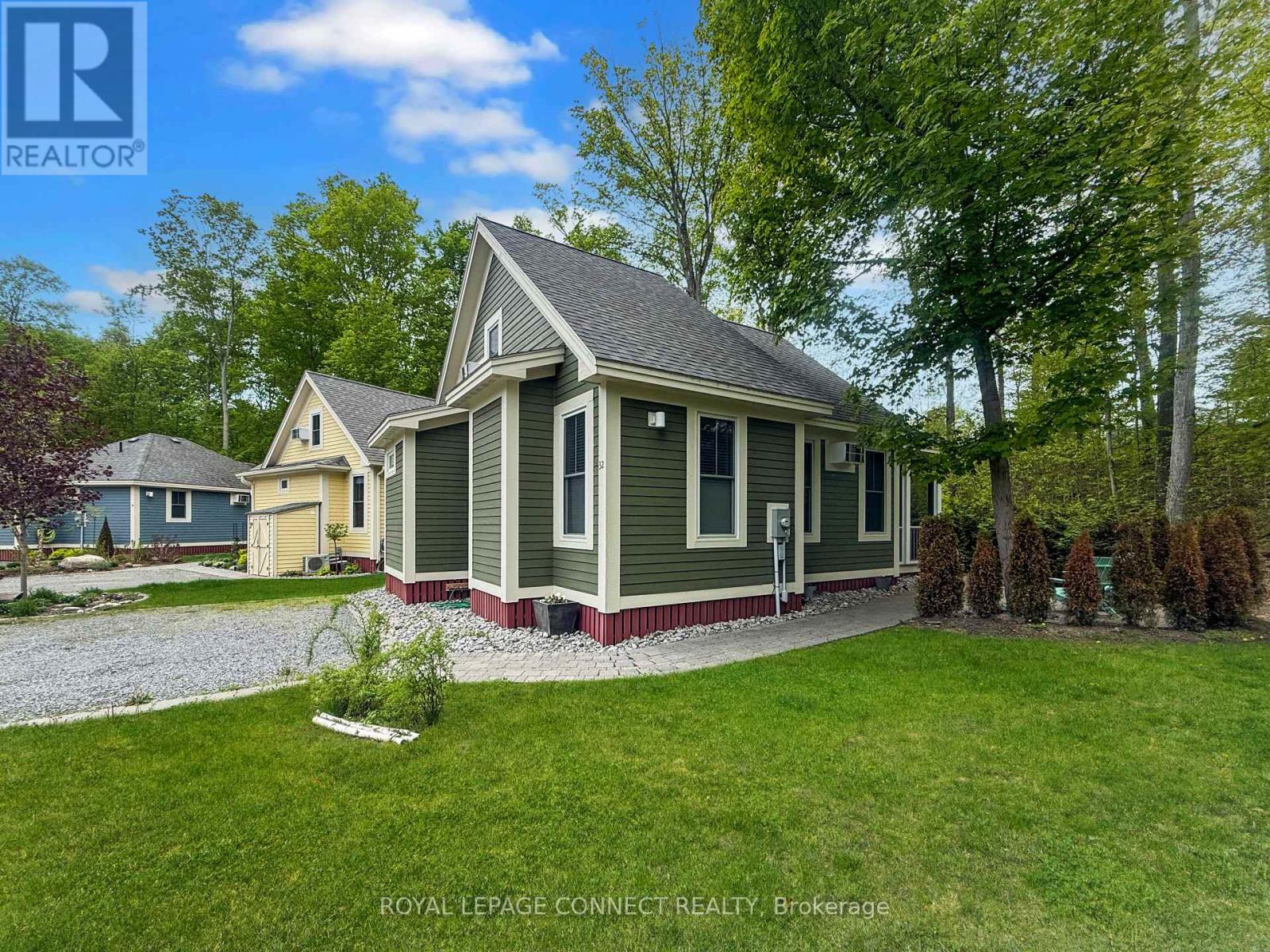 199 - 32 Hollow Lane, Prince Edward County, Ontario  K0K 1P0 - Photo 4 - X12160311