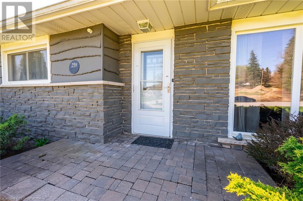 Property at 258 OAKHILL Drive image 4