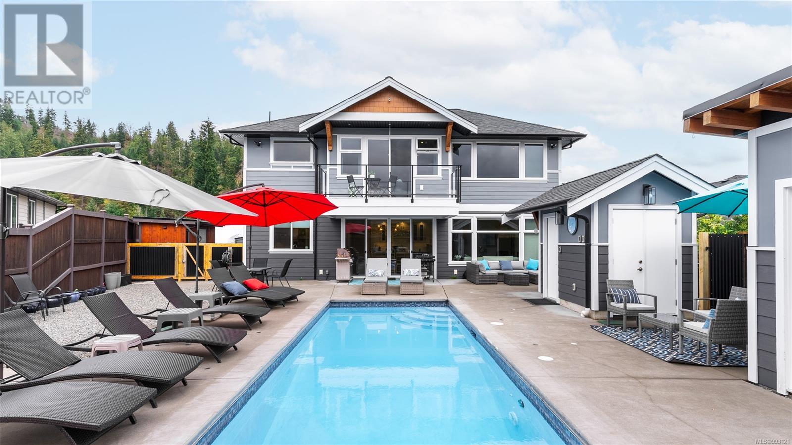 7267 Lakefront Dr, Lake Cowichan, British Columbia