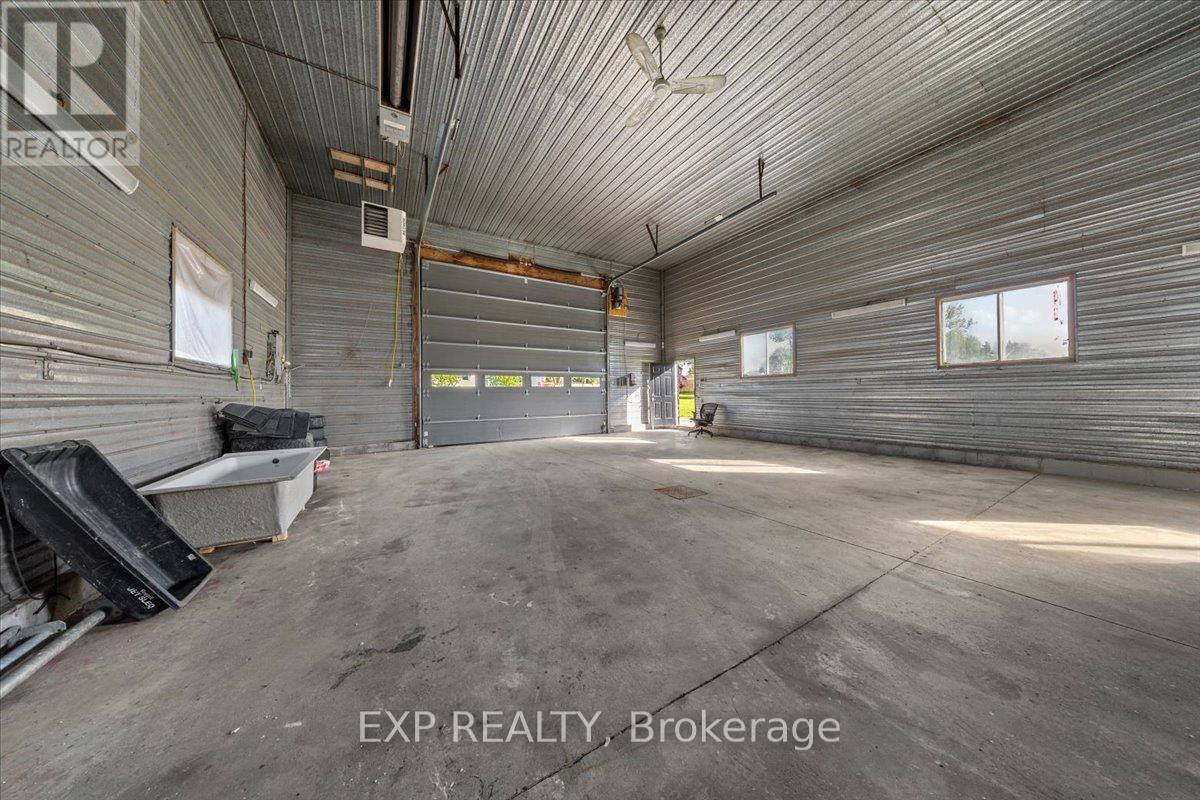 2820 Harbison Road, Ottawa, Ontario  K0A 2Z0 - Photo 35 - X12176721