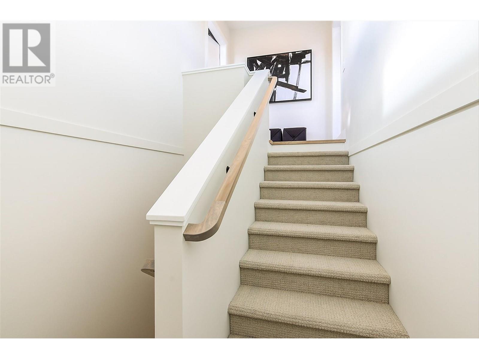 732 Coopland Crescent Unit# 4, Kelowna, British Columbia  V1Y 2V1 - Photo 36 - 10349524