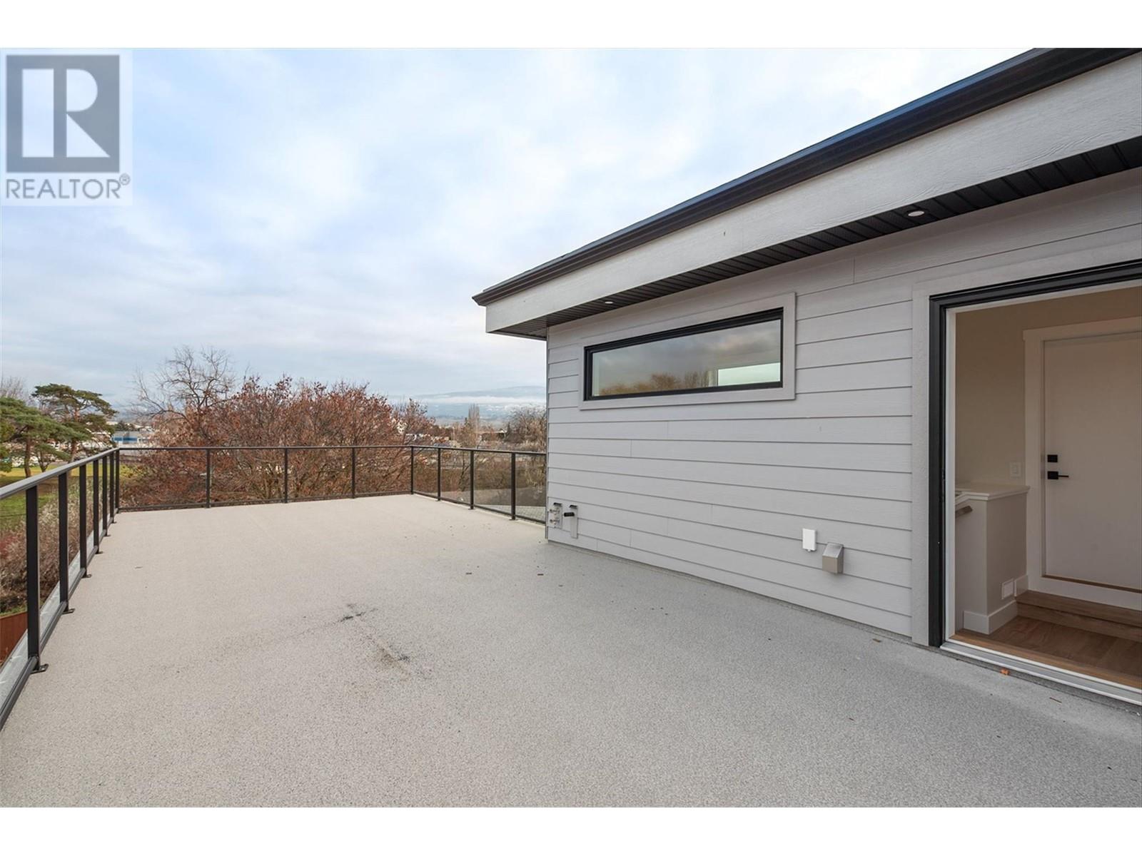 732 Coopland Crescent Unit# 4, Kelowna, British Columbia  V1Y 2V1 - Photo 43 - 10349524