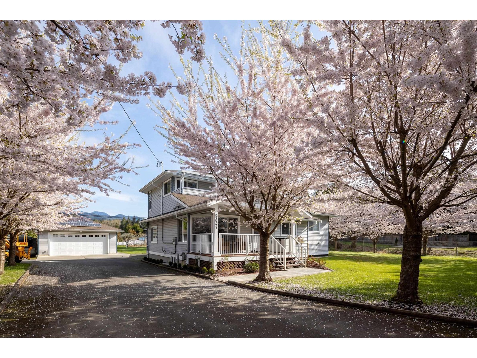 Property at 29847 DEWDNEY TRUNK ROAD image 2