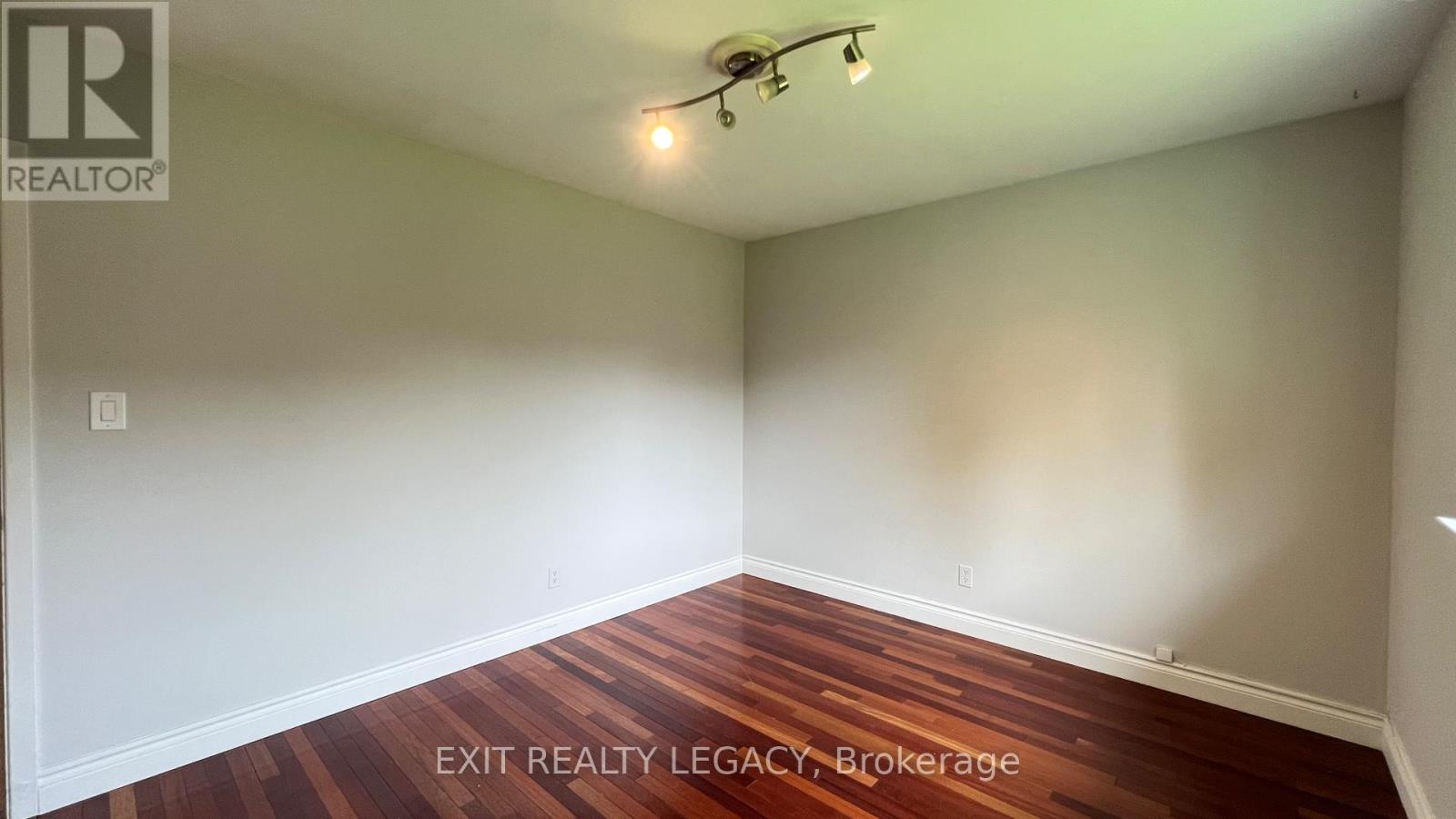 89 Bond Crescent, Richmond Hill, Ontario  L4E 3K8 - Photo 27 - N12165730