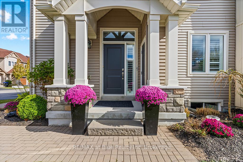 Property at 48 LETT AVENUE image 3