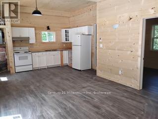 209 Napoleon Street, Grey Highlands, Ontario  N0C 1E0 - Photo 2 - X12169313