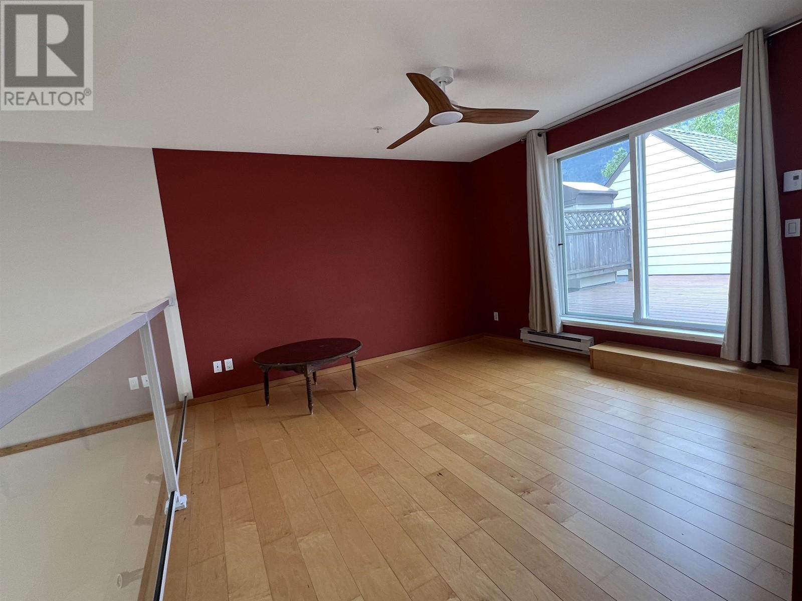 305 1468 Pemberton Avenue, Squamish, British Columbia  V8B 0K2 - Photo 11 - R3007398