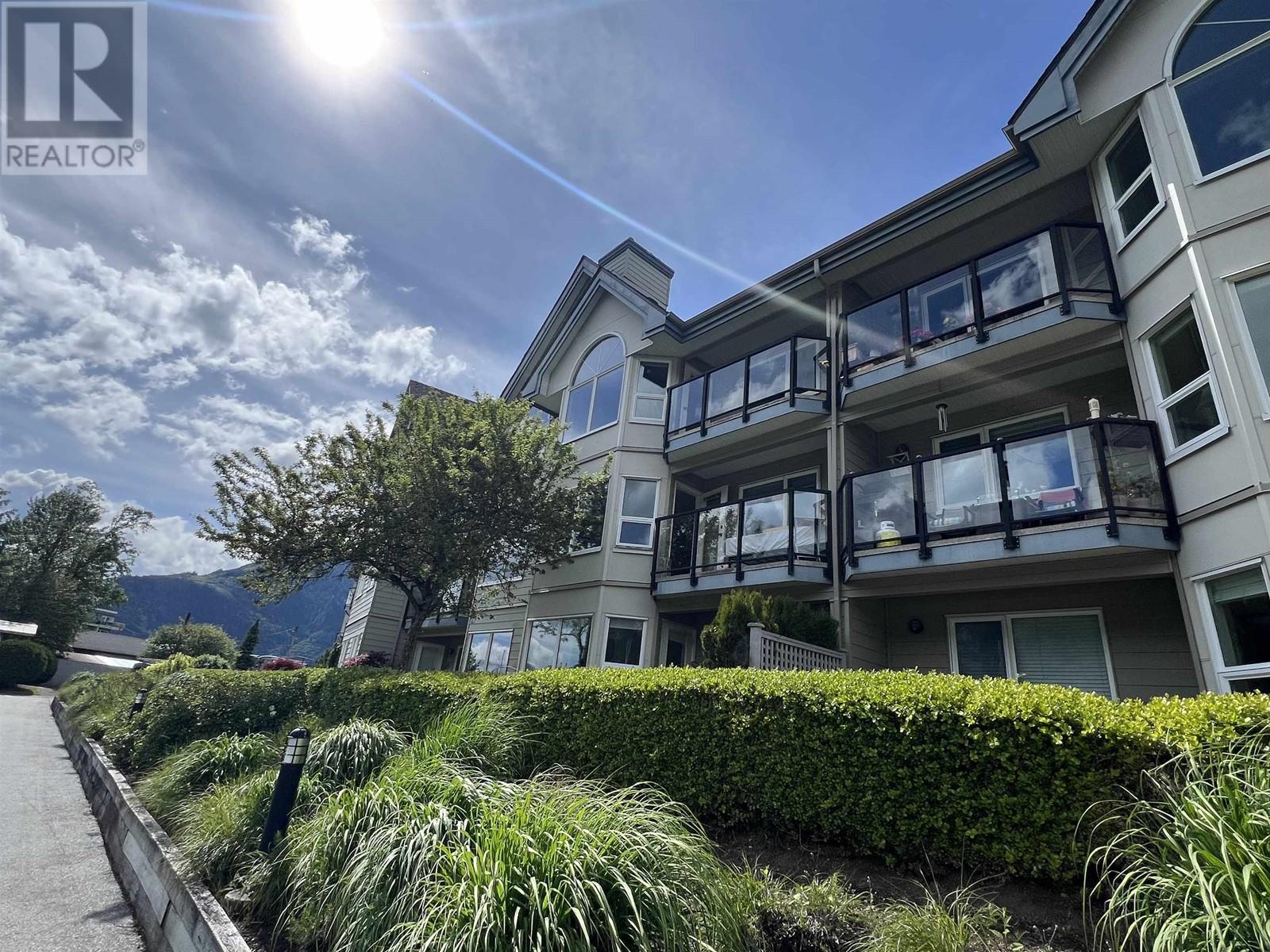 305 1468 Pemberton Avenue, Squamish, British Columbia  V8B 0K2 - Photo 24 - R3007398