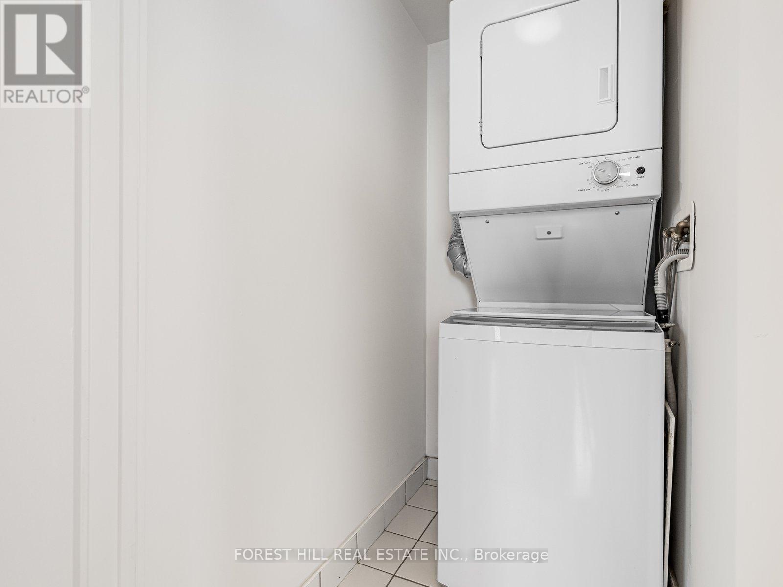 510 - 58 Orchard View Boulevard, Toronto, Ontario  M4R 1B9 - Photo 20 - C12176727