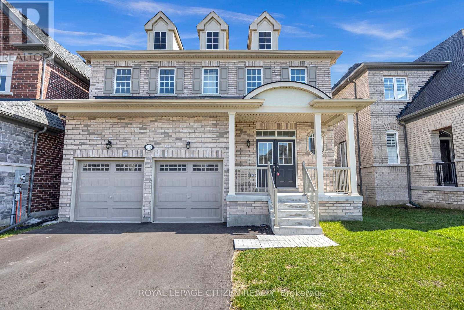 11 NORTHGLEN BOULEVARD, Clarington, Ontario