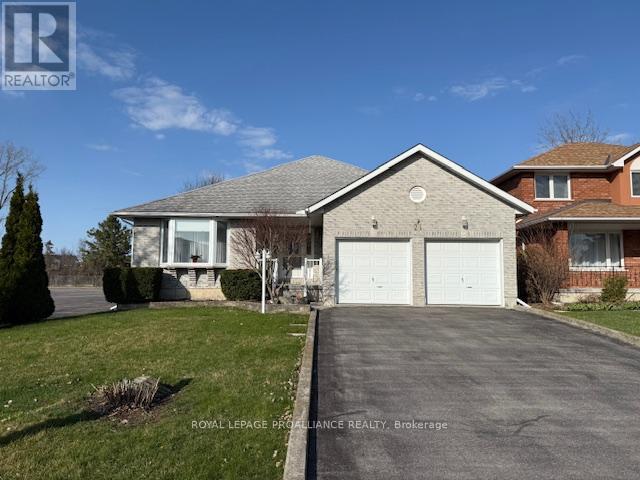 21 GROSVENOR DRIVE, Belleville, Ontario