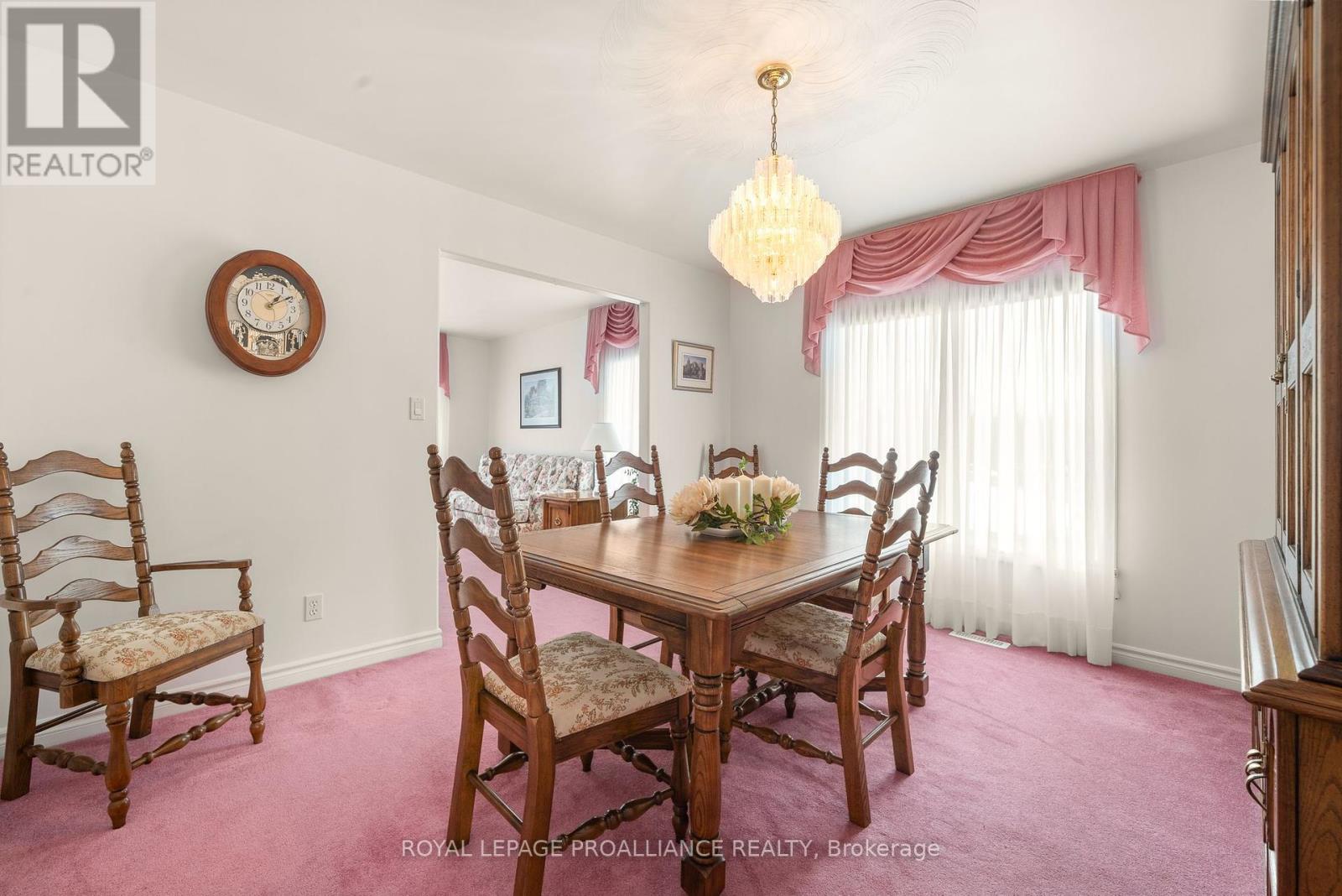 21 Grosvenor Drive, Belleville, Ontario  K8P 5K3 - Photo 8 - X12176844