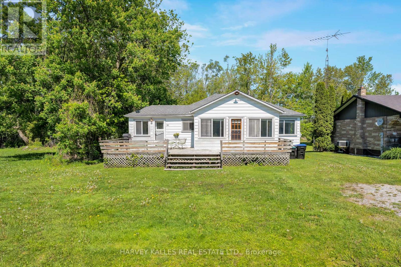 Property at 900 GOLDIE STREET image 1