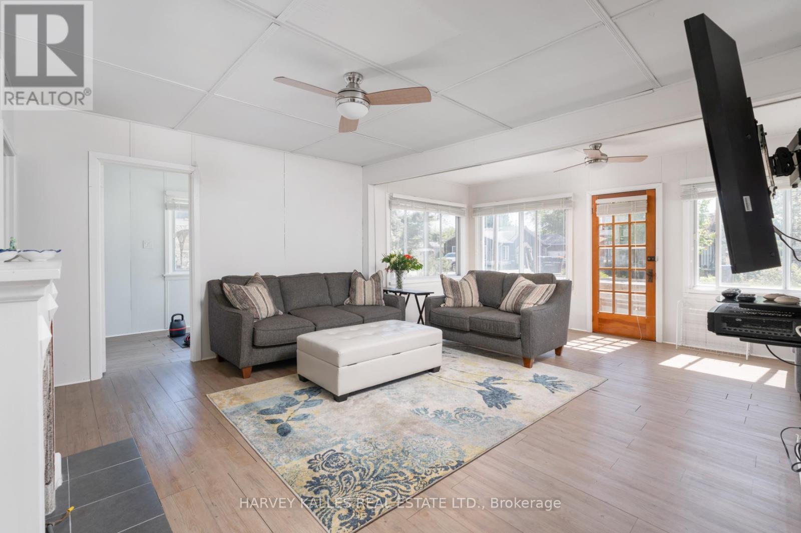 900 Goldie Street, Innisfil, Ontario  L0L 1C0 - Photo 23 - N12176722