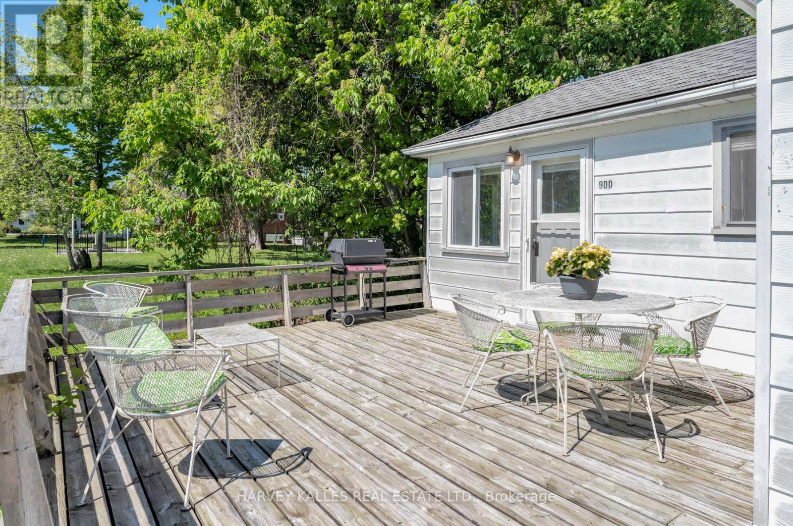 Property at 900 GOLDIE STREET image 4