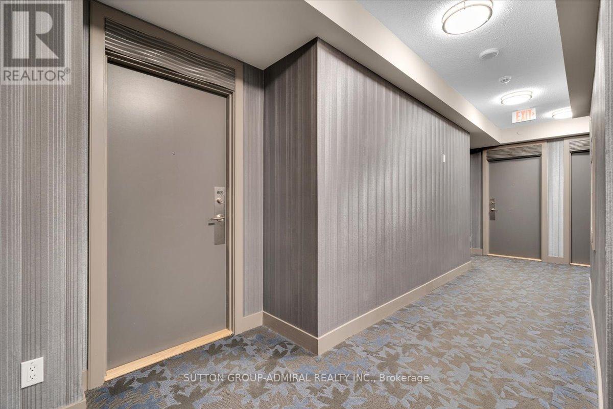 609b - 9600 Yonge Street, Richmond Hill, Ontario  L4C 0X3 - Photo 9 - N12176728