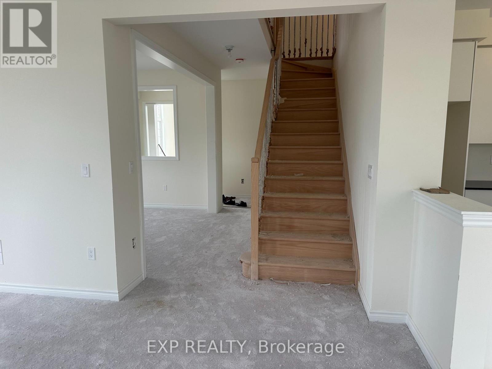 1 Wayne Allison Drive, Georgina, Ontario  L0E 1R0 - Photo 13 - N12176784