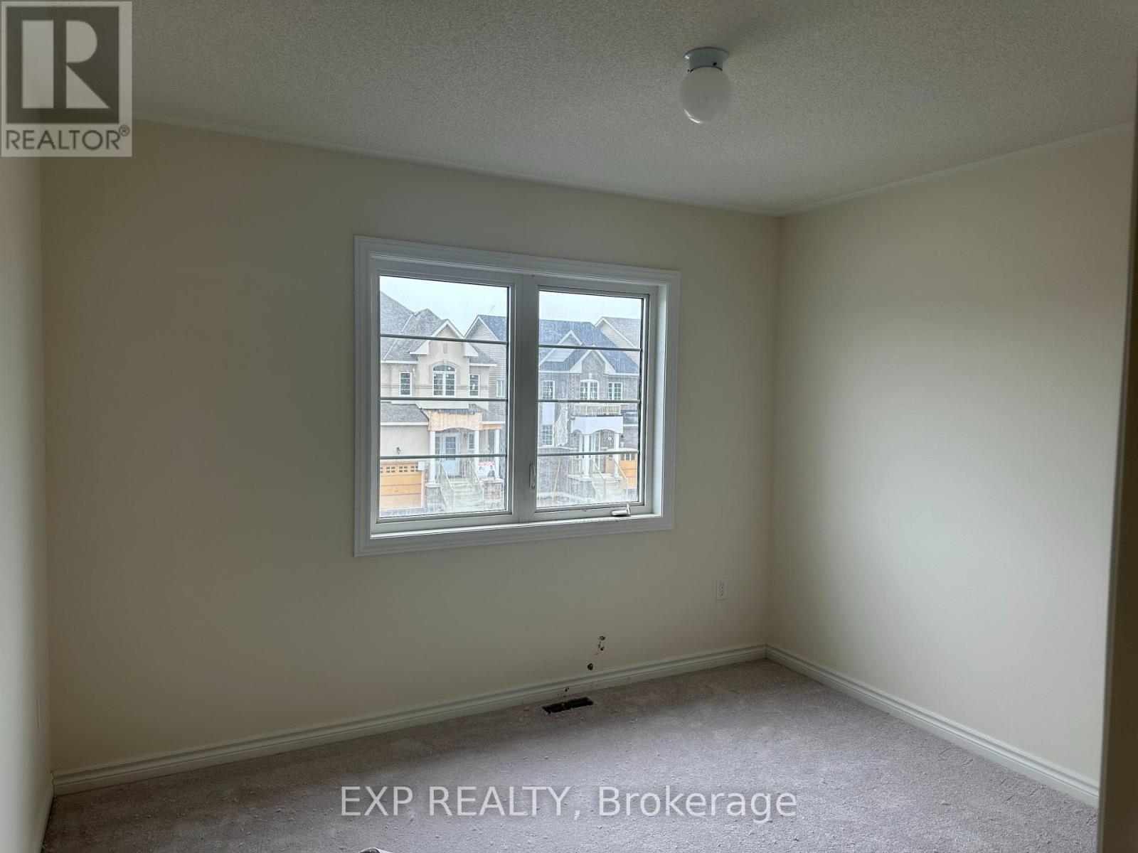 1 Wayne Allison Drive, Georgina, Ontario  L0E 1R0 - Photo 17 - N12176784