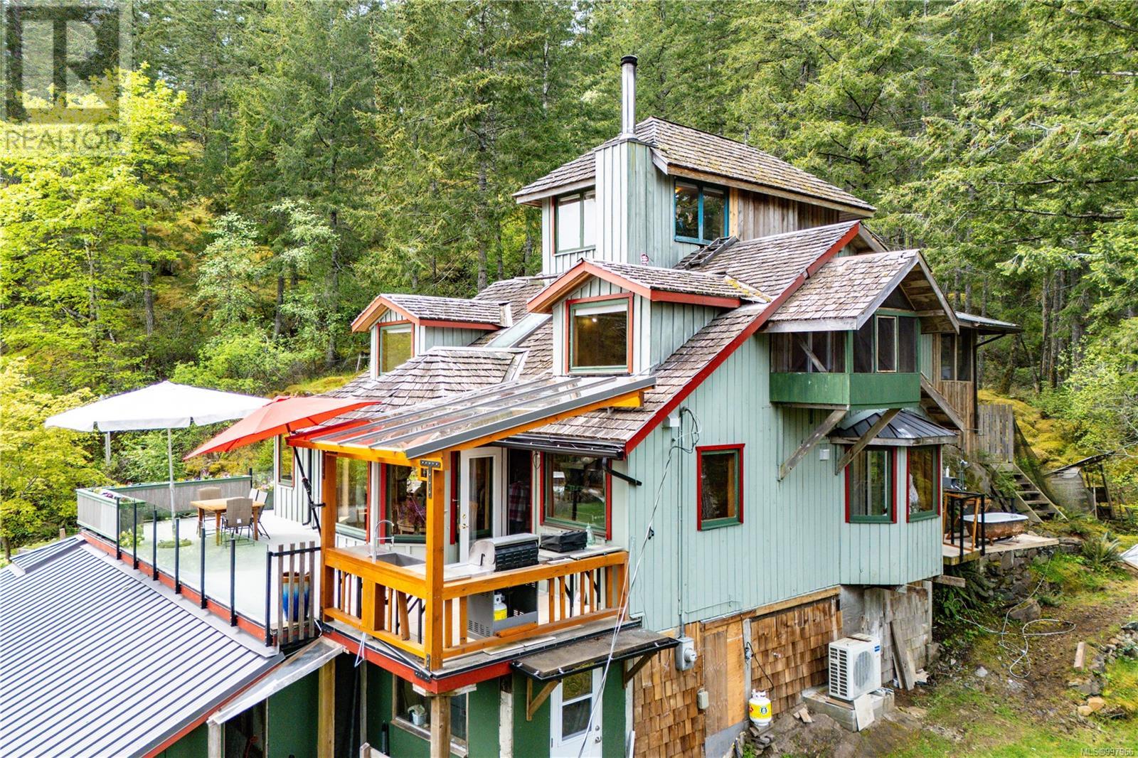 1821 Hyacinthe Bay Rd, Quadra Island, British Columbia  V0P 1H0 - Photo 12 - 997966
