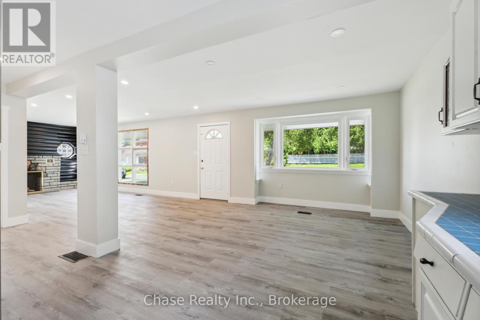 309 Manly Street, Midland, Ontario  L4R 3C7 - Photo 7 - S12176877