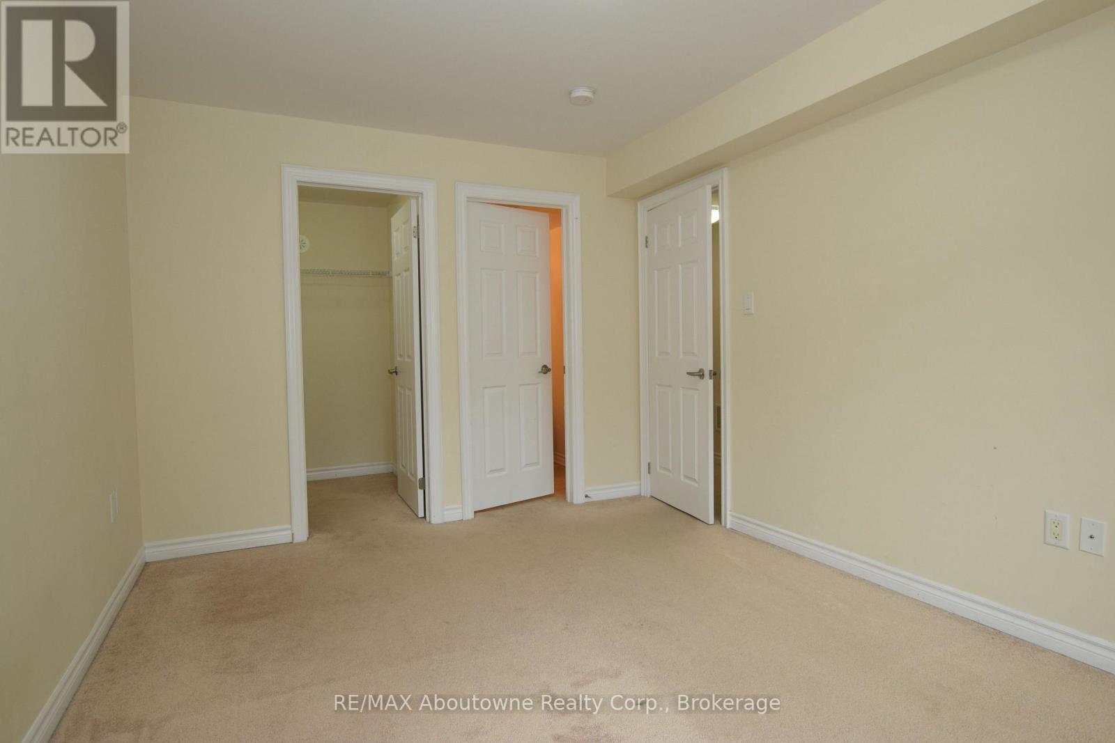 116 - 2441 Greenwich Drive, Oakville, Ontario  L6M 0S3 - Photo 10 - W12176937