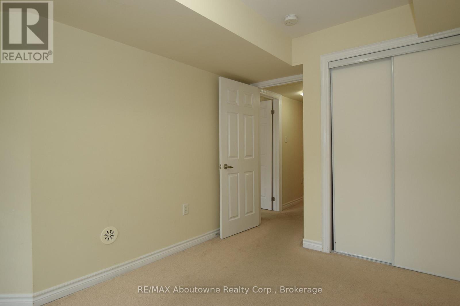 116 - 2441 Greenwich Drive, Oakville, Ontario  L6M 0S3 - Photo 15 - W12176937