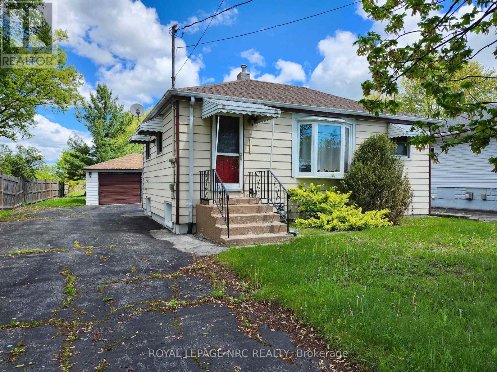 1384 KILLALY STREET E, Port Colborne, Ontario