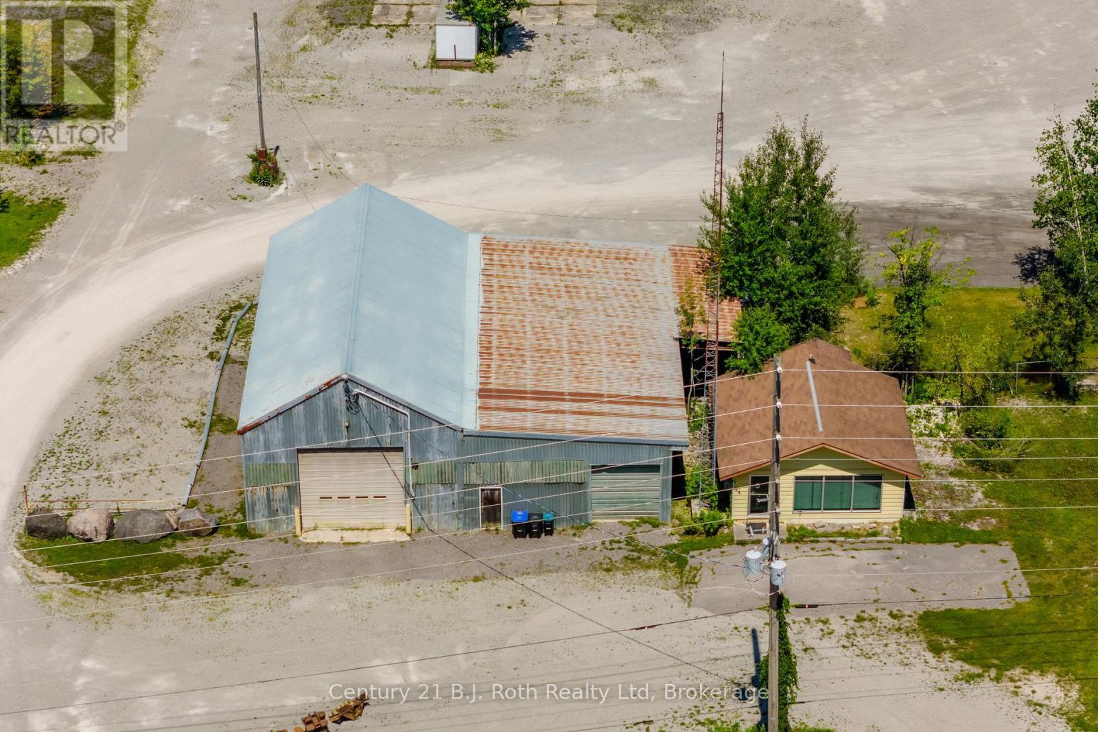2565 Quarry Road, Severn, Ontario L0K 2C0 - Photo 5 - S12176810