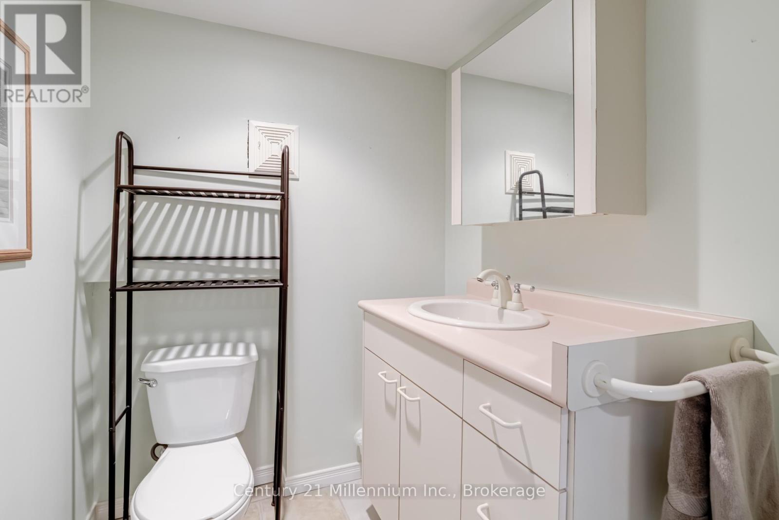 210 Minnesota Street, Collingwood, Ontario  L9Y 3S5 - Photo 42 - S12176825