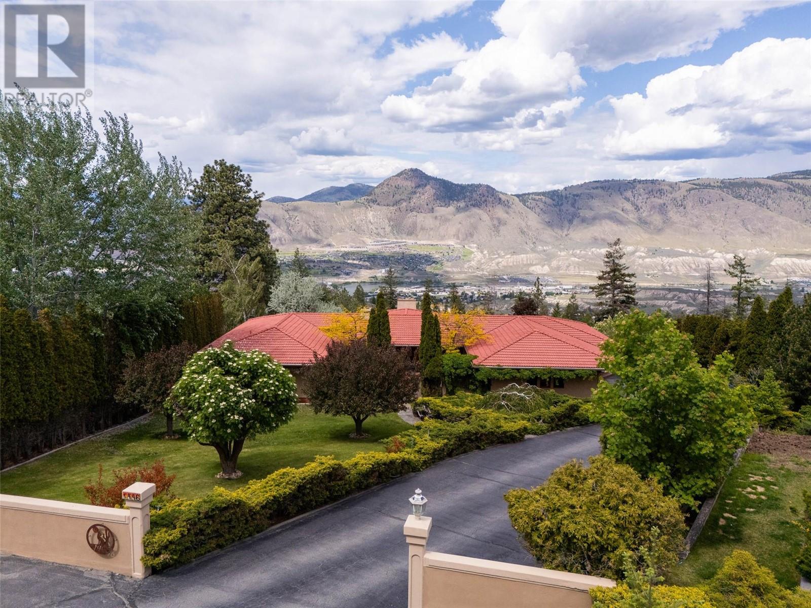 1446 ROSE HILL Road, Kamloops, BC V2E1L4