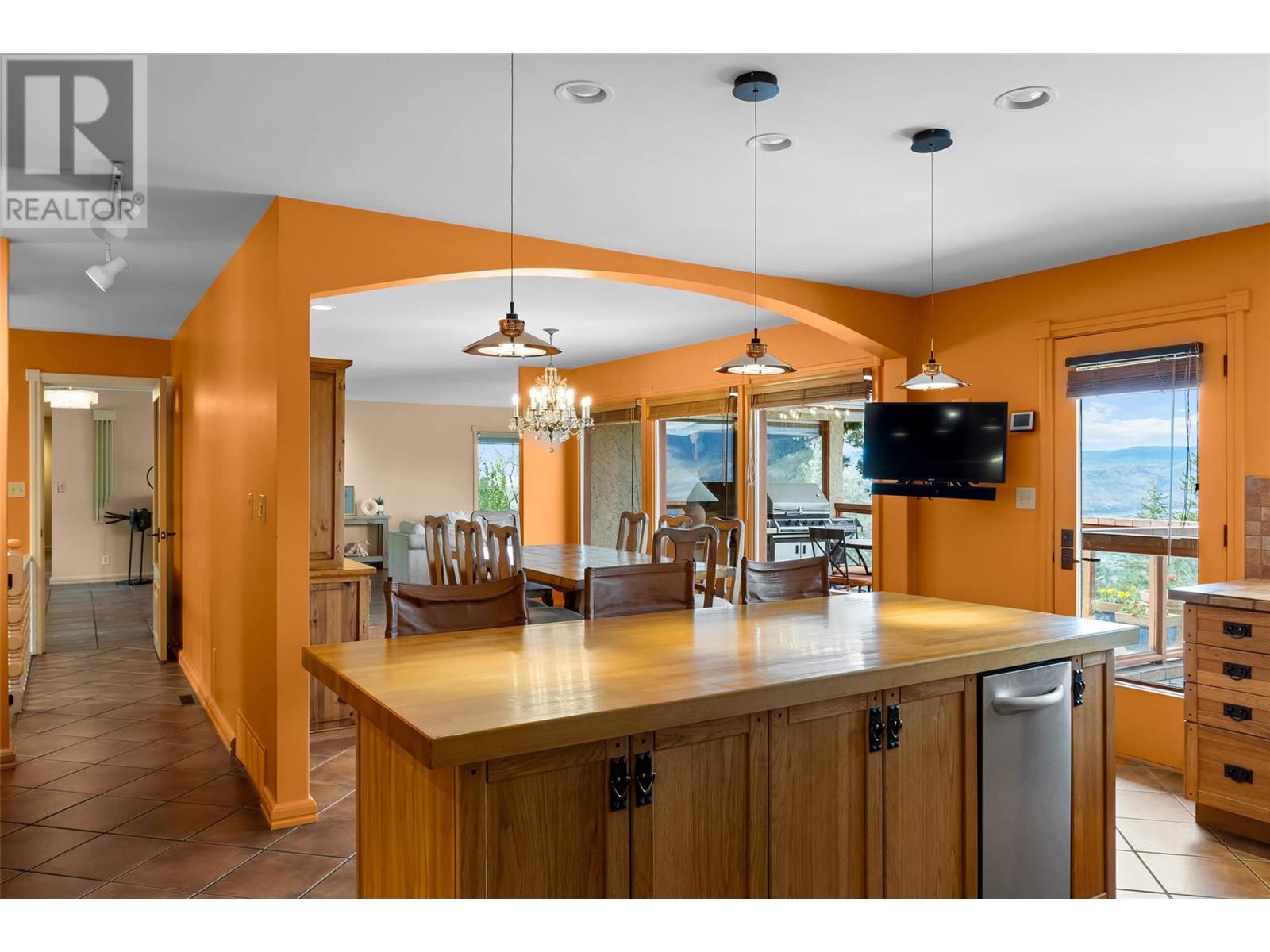 1446 Rose Hill Road, Kamloops, British Columbia  V2E 1L4 - Photo 21 - 10348817